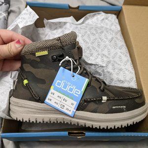 NIB - with tags! Hey Dudes - kids